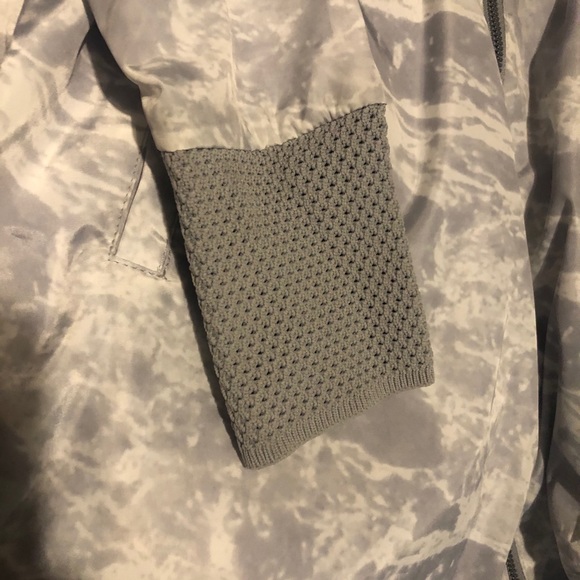 Jacket - Picture 3 of 3